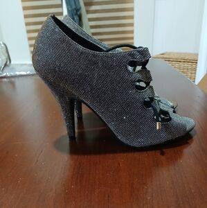 Fioni night sparkly shoes